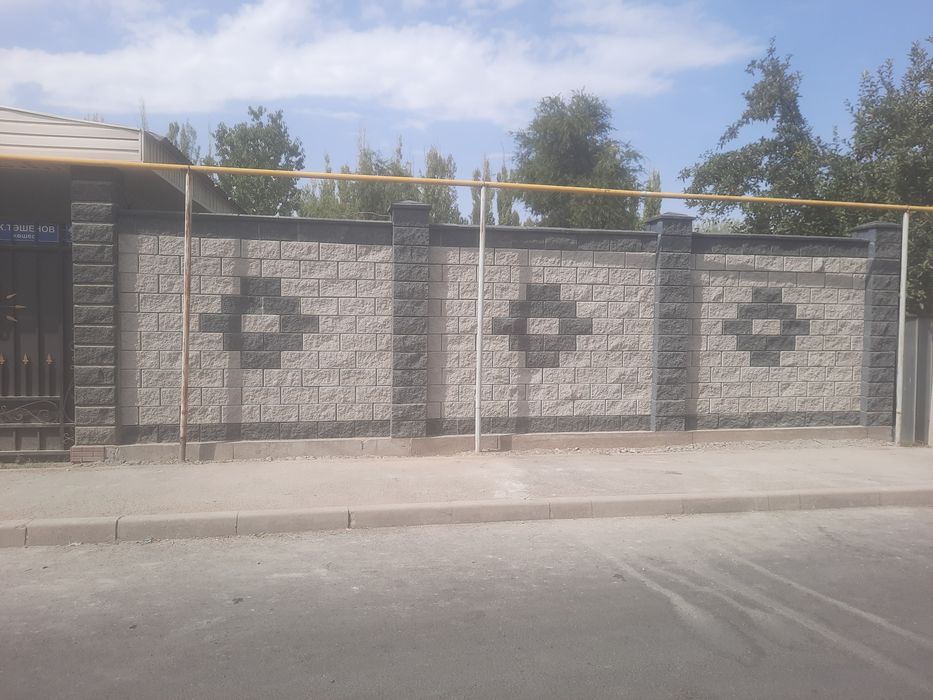 Кладка заборы профисанально