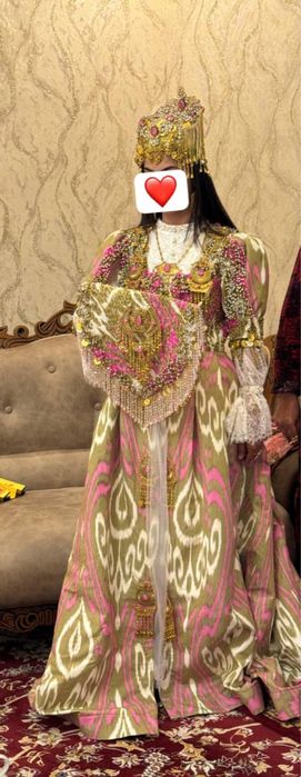 Продается платья ансабль