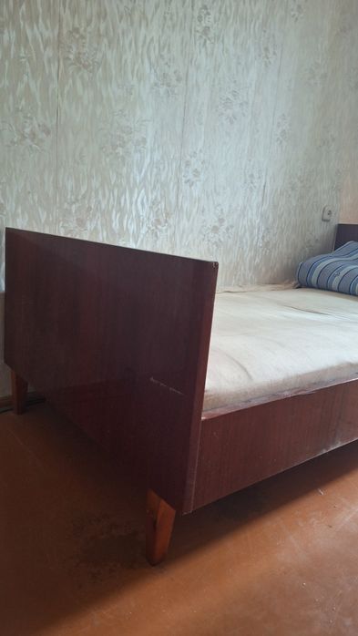 Кровать с матрасом ссср