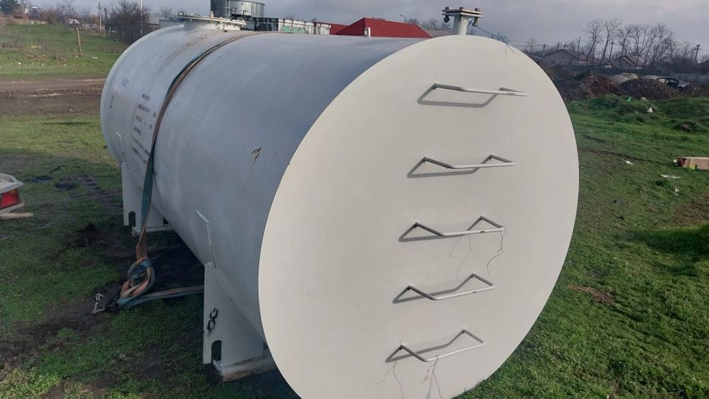 Bazin fibră/metal - 10/14 mii litri - Cisterna --  Rezervor