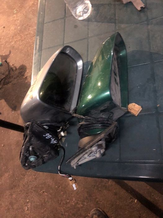 Дясно огледало за а4 б6