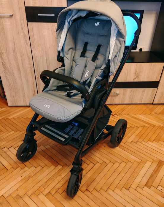 Carucior Joie Chrome Pebble