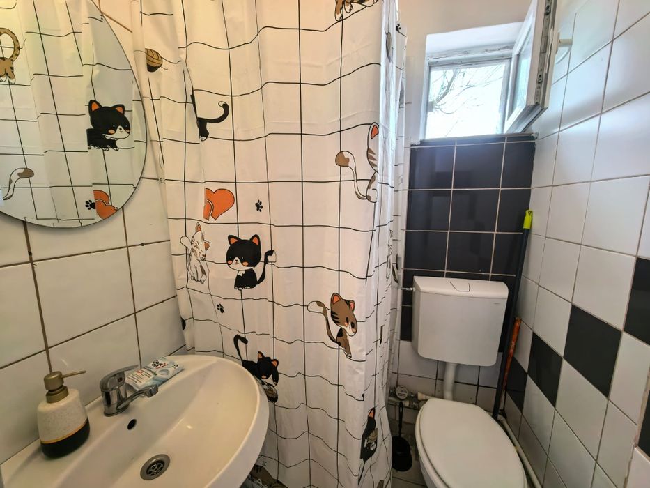 De închiriat camera cămin