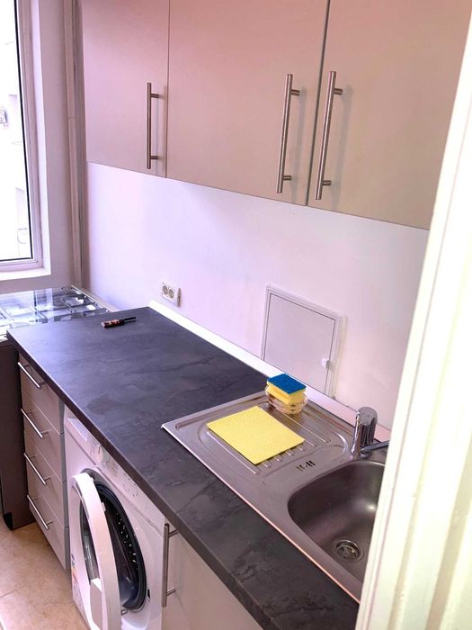 Piata Amzei / Calea Victoriei – 5 min. pana la Metrou Piata Romana