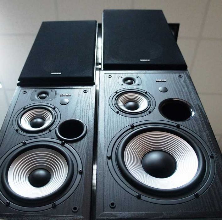 Edifier Studio R2800