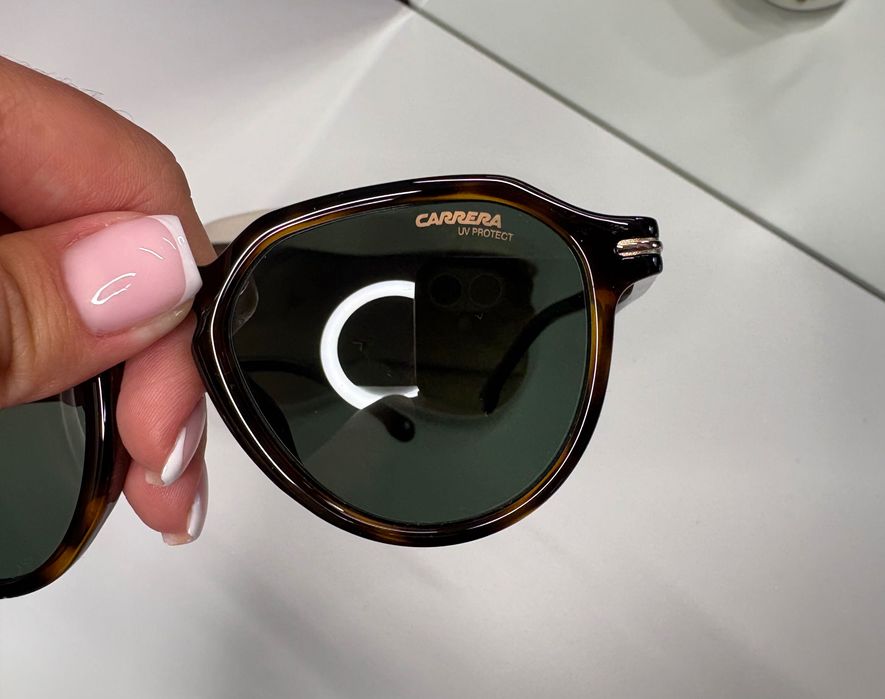 Слънчеви очила ,,Carrera”