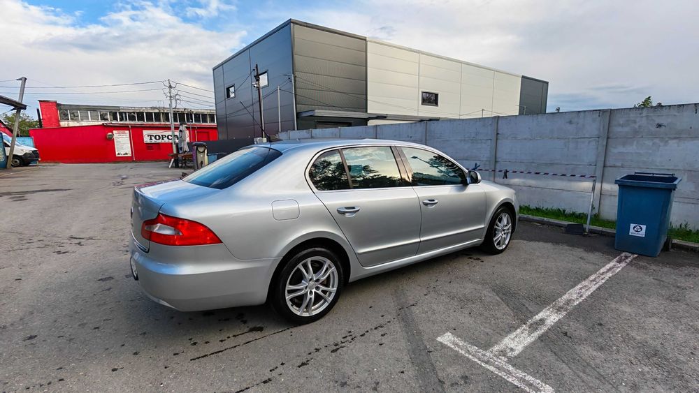 Vinzare Skoda Superb