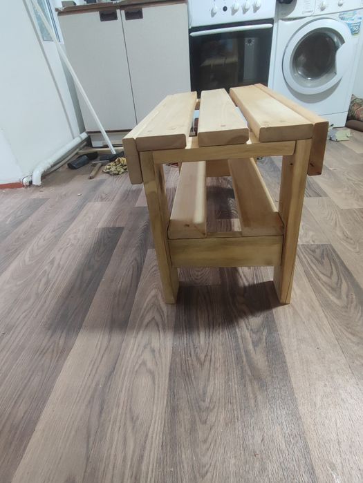 Лавочка из дерева ручной работы