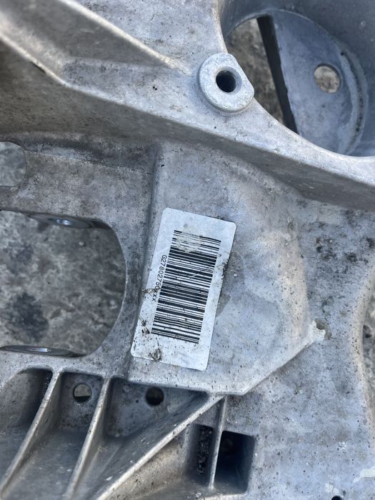 Преден мост бмв ф10 ф11 530хд 535хд магаре мост bmw f10 f11 530xd