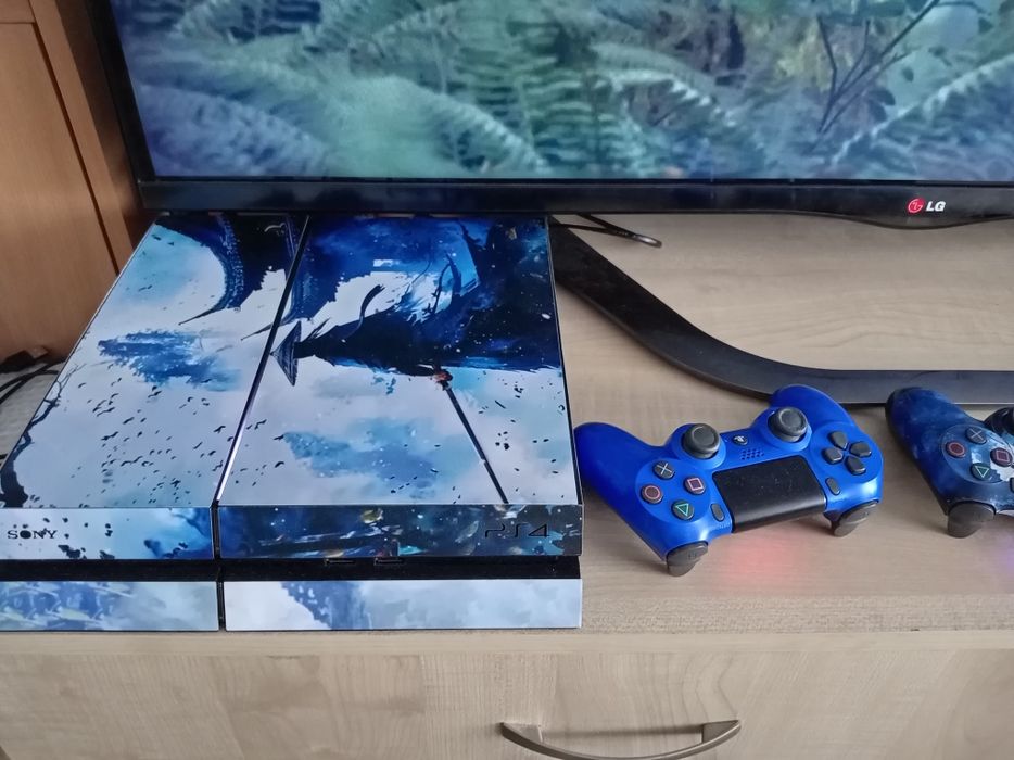 Прошитая Playstation 4