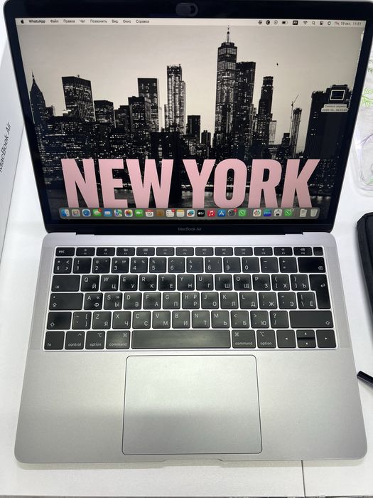 Продам Макбук(Macbook) Air
