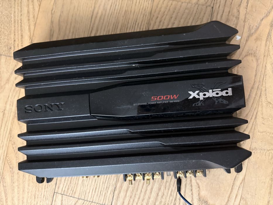 Стерео усилвател SONY 500W XPLOD
