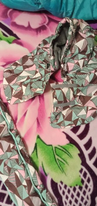 Зимняя слинг-куртка