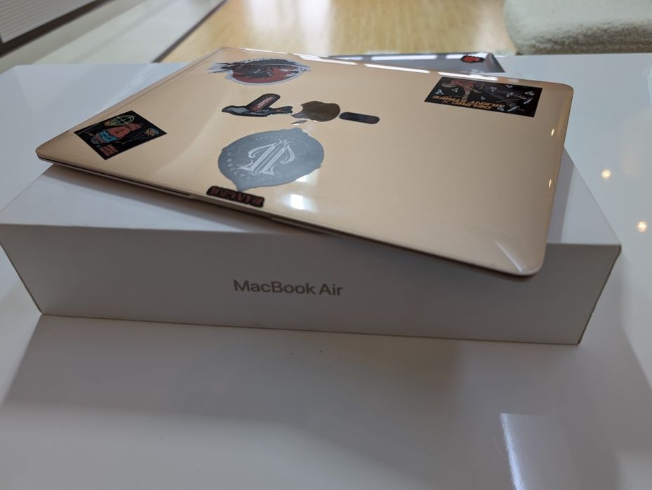 Macbook Air M1 impecabil