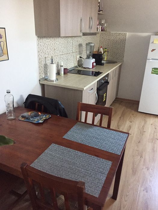 Inchiriez apartament