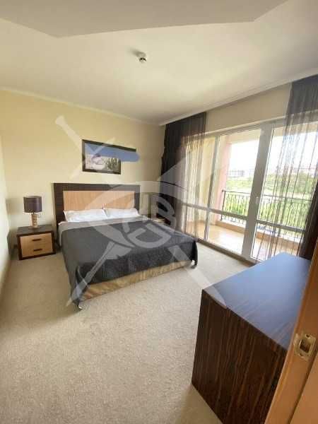 Продава се Двустаен апартамент в София, Хладилника - 77 кв.м за 1039 €/кв.м - Снимка #1