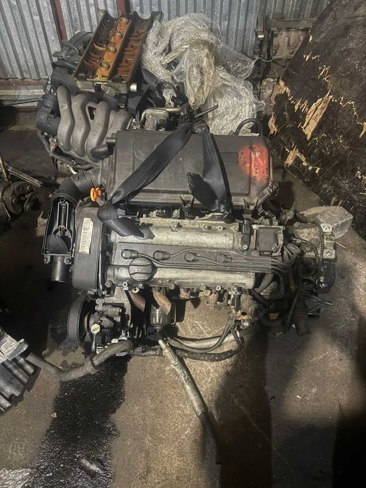 Двигатель на VW Гольф 4 AUS объем 1.4