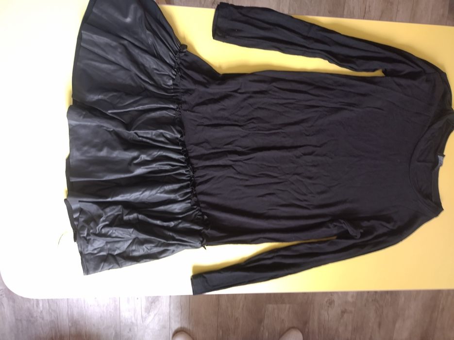 Продавам 5 рокли