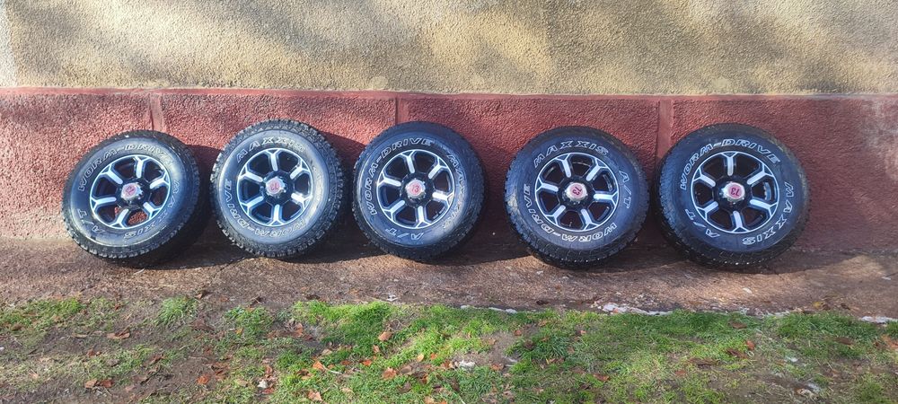 Баллоны с дисками MAXXIS