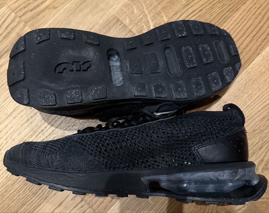 Nike AIR MAX FLYKNIT RACER размер 42 - 100% оригинал!!!