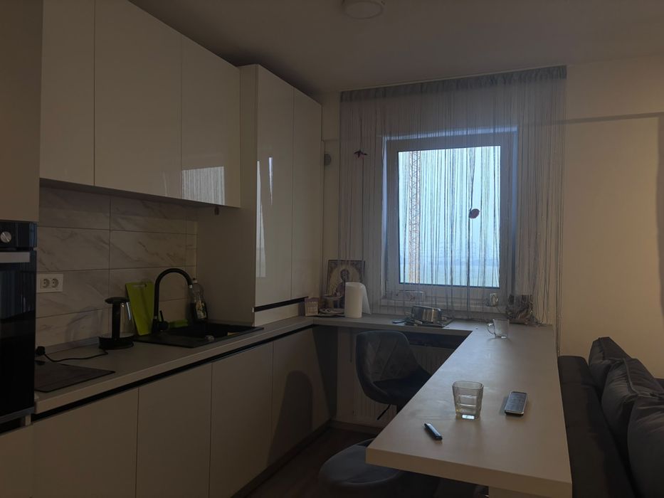 Inchiriez apartament 2 camere