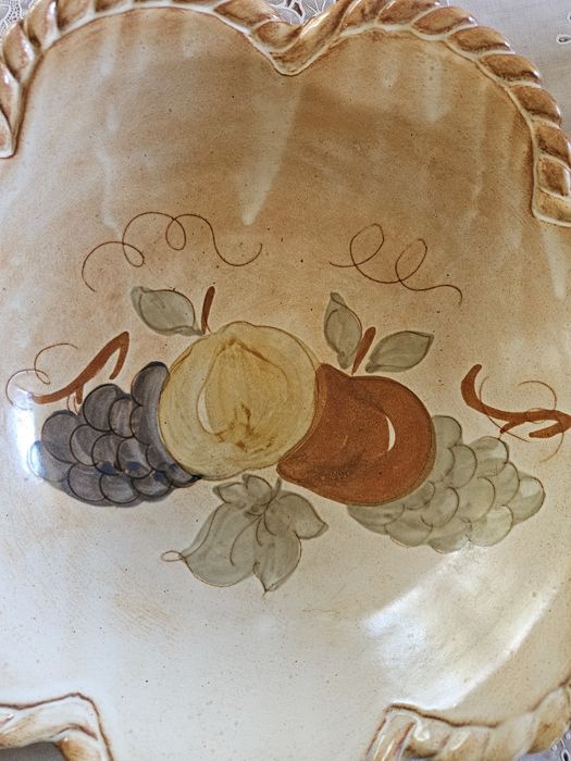 Керамична фруктиера