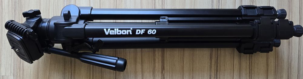 Trepied Foto Velbon DF 60