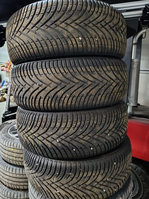 Зимни гуми 225/55/17  BFGoodrich