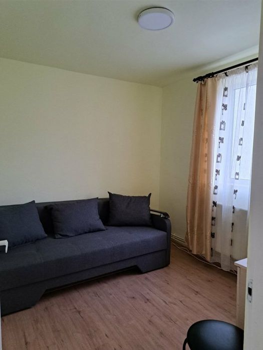 De închiriat apartament