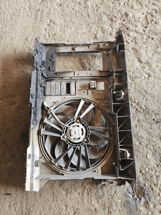 Electroventilator Citroen C5 1 2.2 HDi 4HX