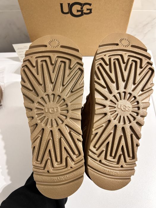 UGG Lowmel Originali, full box Nepurtati