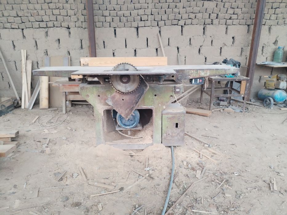 Станок дерево обрабатывающий