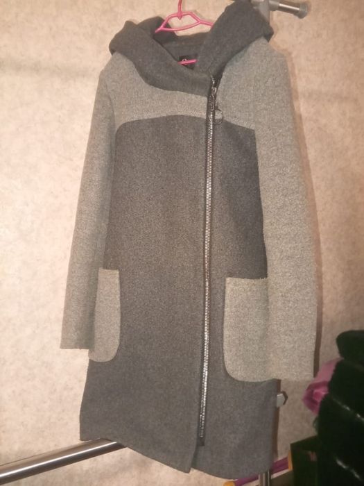 Пальто на девочку