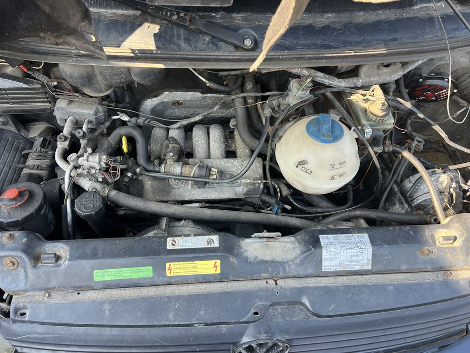 Volkswagen Transporter  T4 2.5 Бензин, Транспортер  Т4  На Части !!!