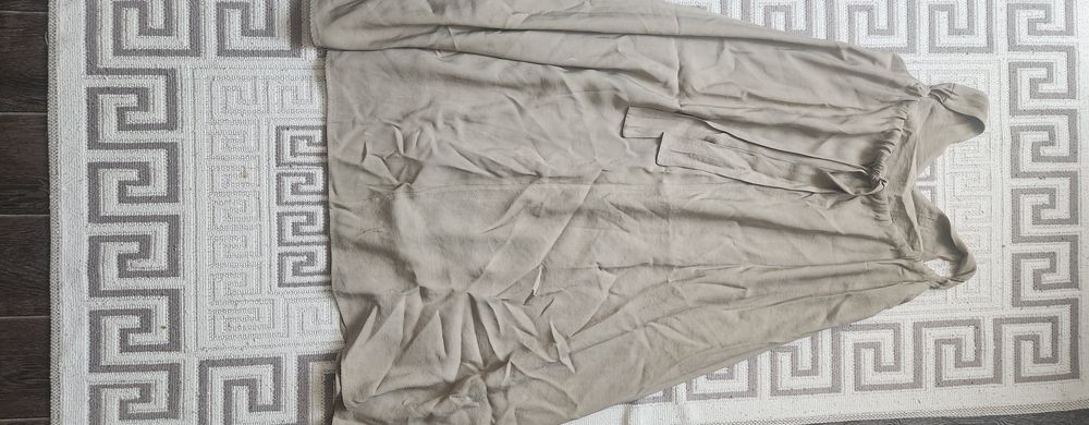 Платье         .