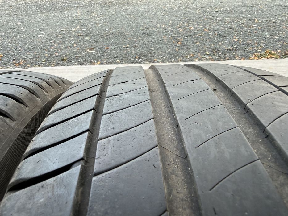 4бр. Летни Гуми С Борд 225/50R/18 -MICHELIN- DOT:5118- 5.2мм. *100€ за Комплект*