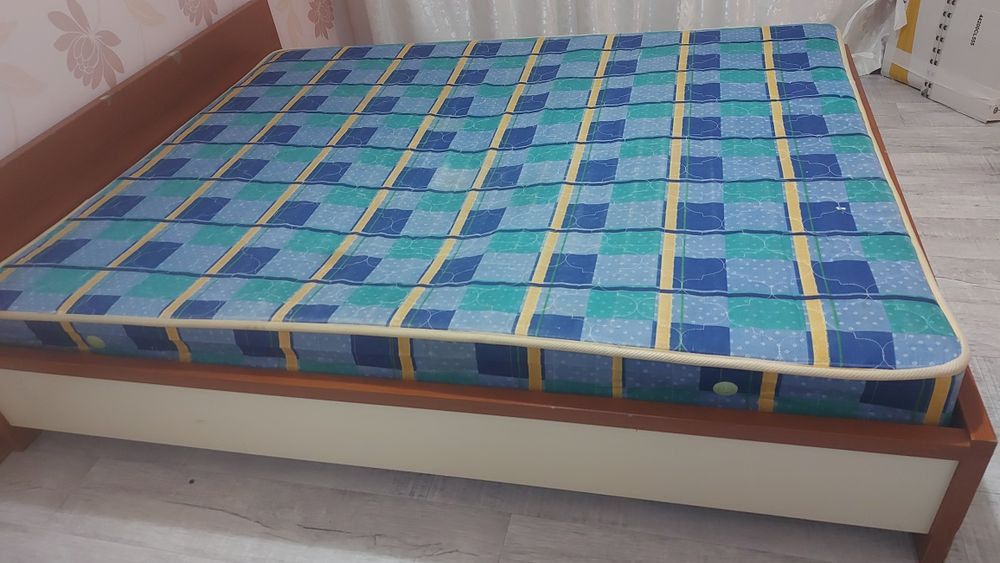 Кровать 200×160 двуспальная