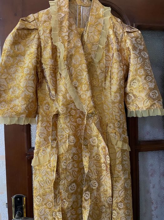 Женский халат из парчи