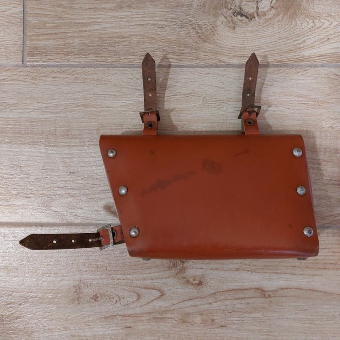 Чантичка за инструменти за ретро велосипед