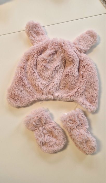 Сет от шапка и ръкавички Primark за момиче, 0-6 месеца