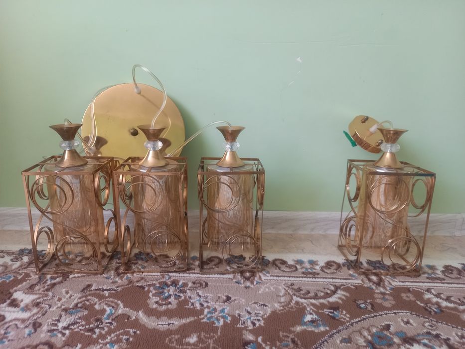 Люстра цвет золото 2 штуки