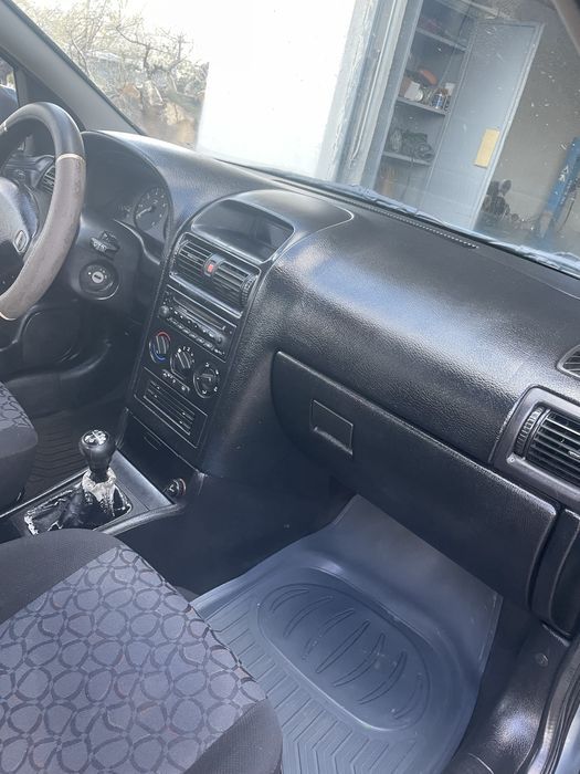 Opel astra g 1.6 16v benzina