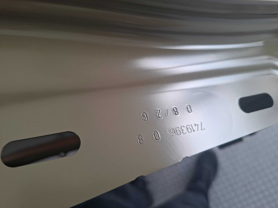 Нов Оригинален Алуминиев Десен Калник BMW G20 G21 Грунд, 7419396 , БМВ Г20 Г21