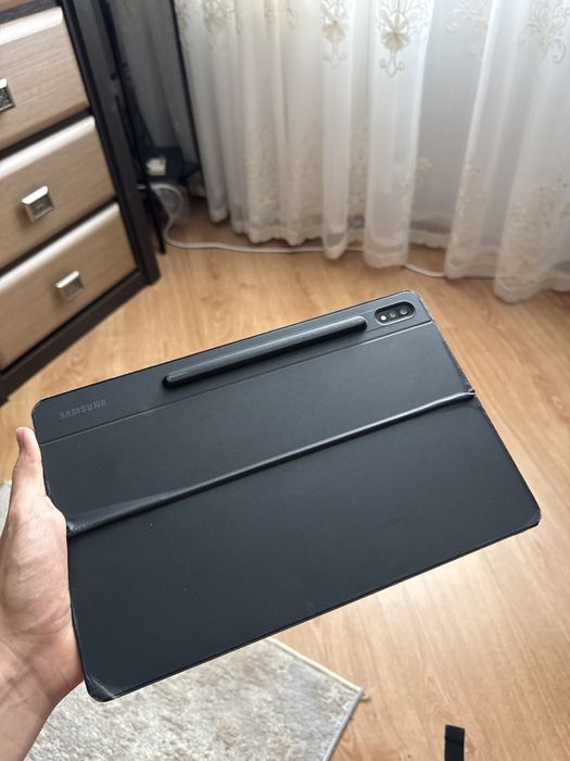 Samsung tab s7+ 128 гб
