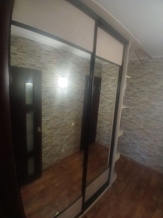 Продается шкаф купэ
