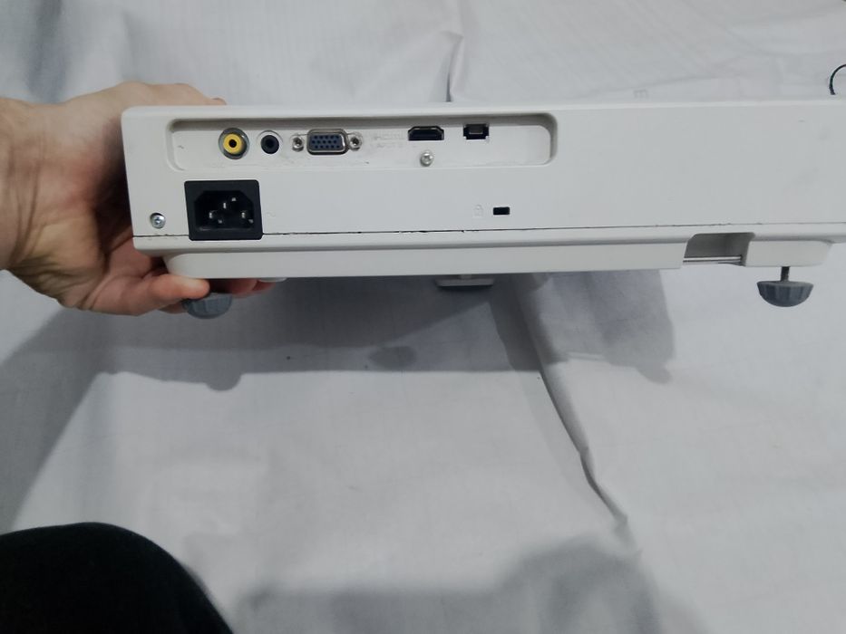 Продаю Проектор Sony