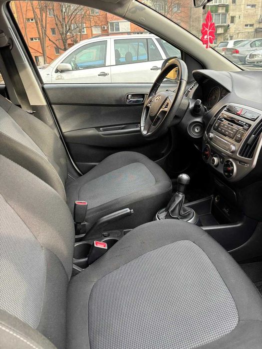 Hyundai i20 1.25 benzina (MPI) - 86CP - 2014