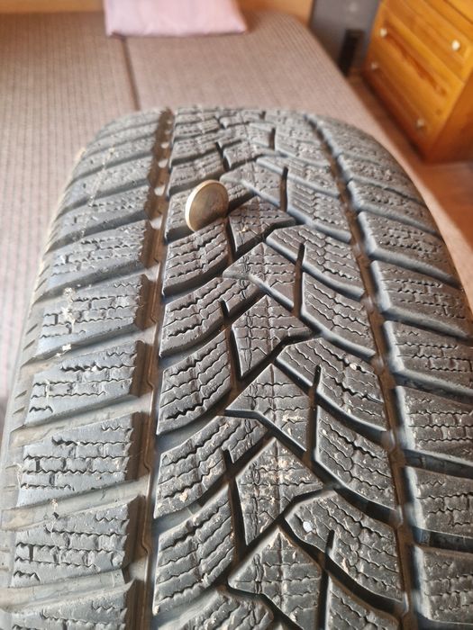 Зимни гуми DUNLOP