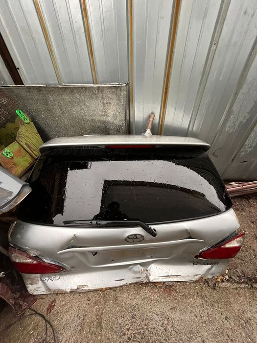 багажный крыша ипсун 2007