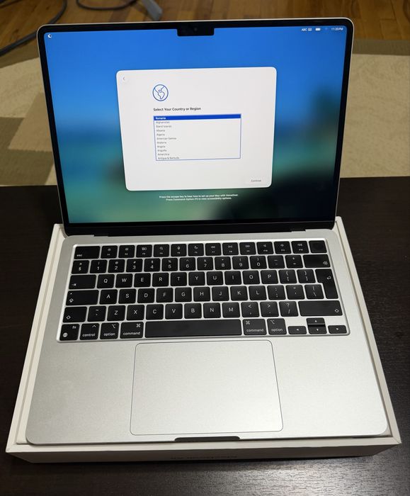 Macbook Air 13 silver 16gb/256 M3